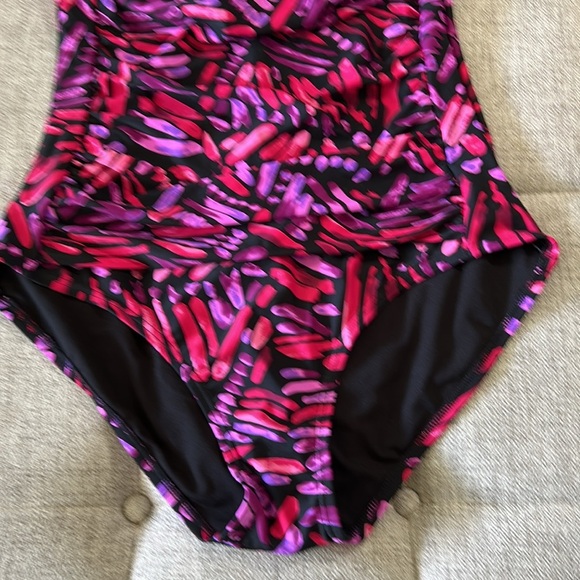 SHORE CLUB ONE PIECE BATHING SUIT PINK AND VIOLET SIZE 16 - Picture 3 of 14